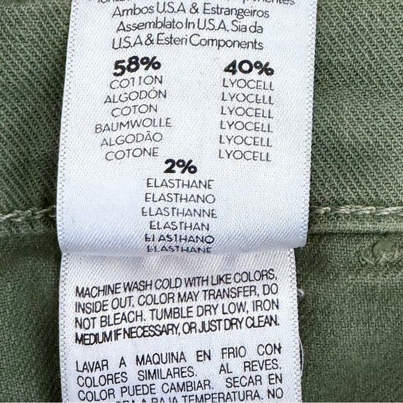 MOTHER The Wrapper Patch Springy Ankle Pants in Chalk Avocado - EUC, Size 31 - Picture 10 of 16